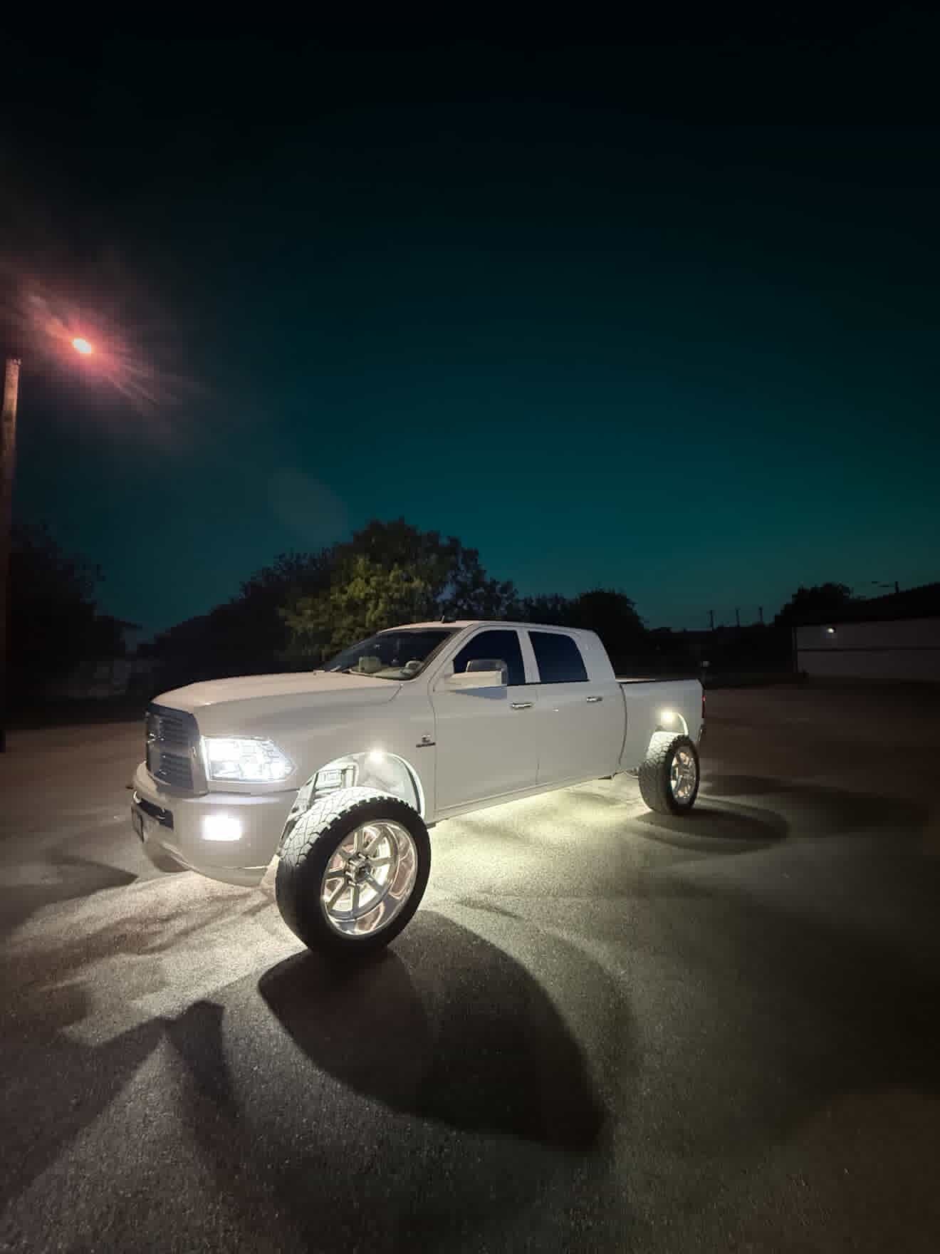 5 row Pure White Wheel Lights