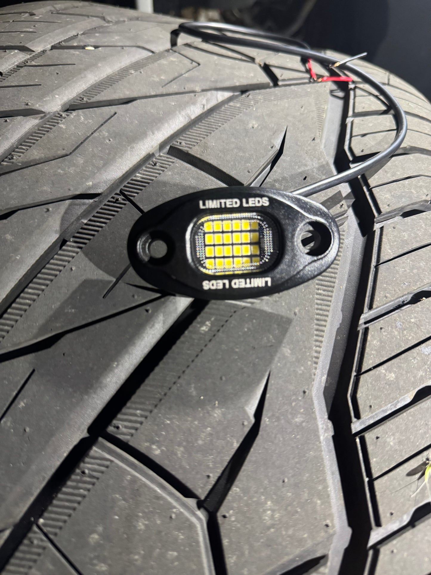 24 LED Pure White Rock Light